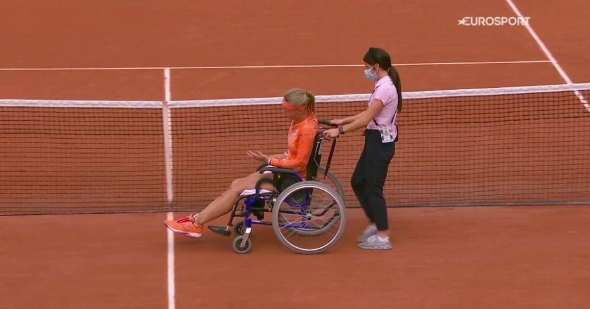 Bertens nakon meča pala pa završila u kolicima, protivnica joj vikala da od*ebe