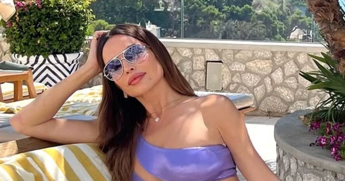 “Bomba”: Severina oduševila zanimljivim kupaćim kostimom