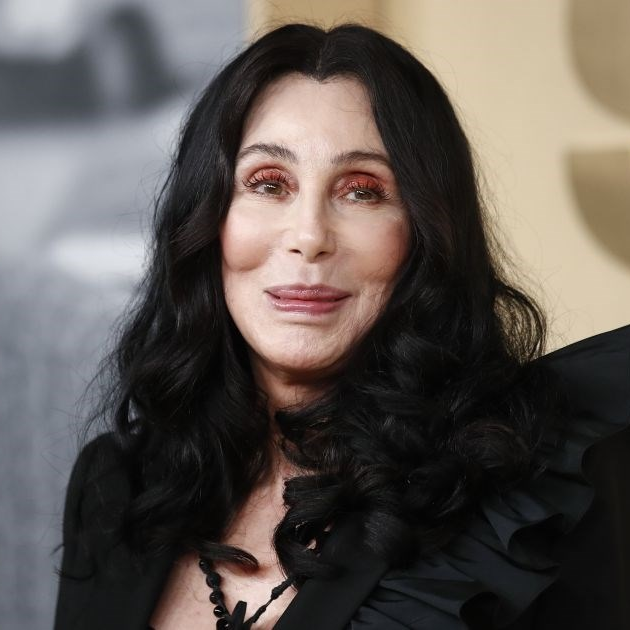Cherina snaha: Želi skrbništvo nad sinom, a ne može upravljati ni svojim novcem