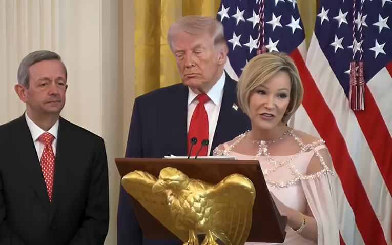 Trumpova savjetnica: Izdali su vas, uhitili i lažno optužili. To se dogodilo i Isusu