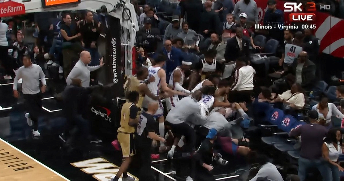 VIDEO Masovna tučnjava u NBA ligi. Letjele šake, stradao snimatelj i kamera