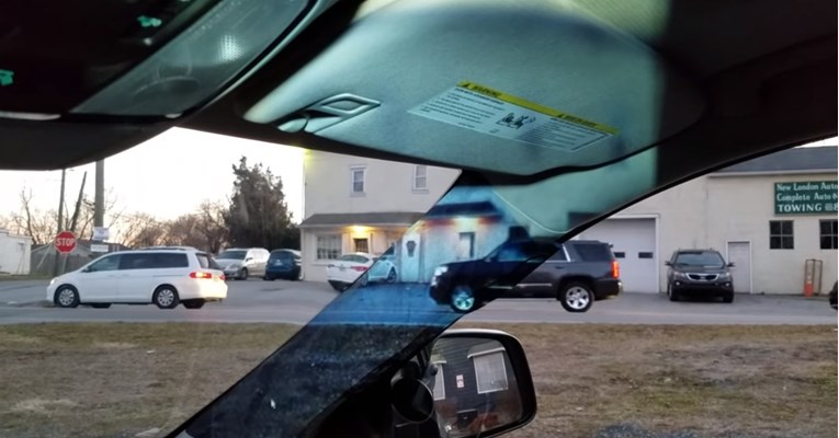 Tinejdžerica bez vozačke ponudila rješenje mrtvog kuta u autima, evo kako radi