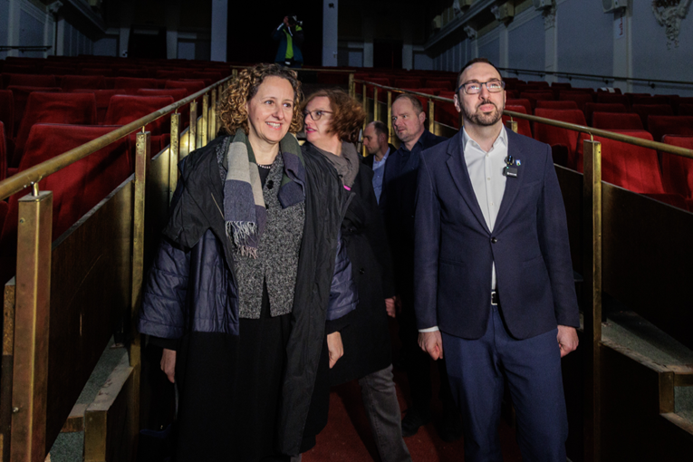 Konačno počela obnova Kina Europa