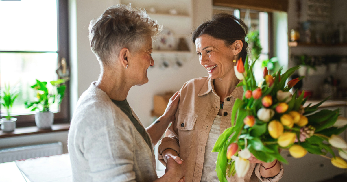 Odrasli koji često posjećuju roditelje obično imaju 6 razloga, pokazuju istraživanja