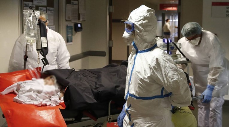 U bolnicama u Francuskoj 30.000 zaraženih, do sada umrlo više od 100.000 ljudi 