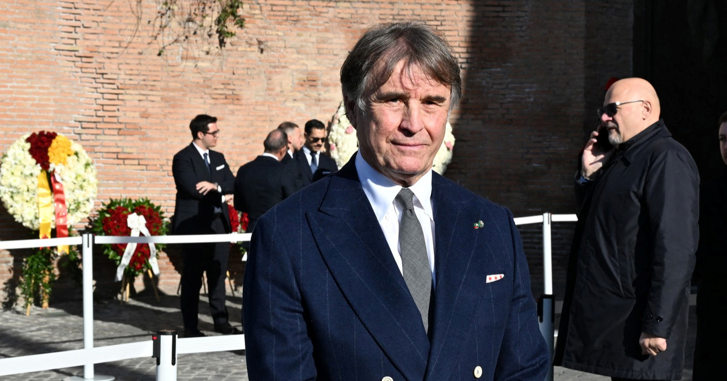 Talijanski dizajner odao počast Valentinu na sprovodu u Rimu, ispričao je i anegdotu