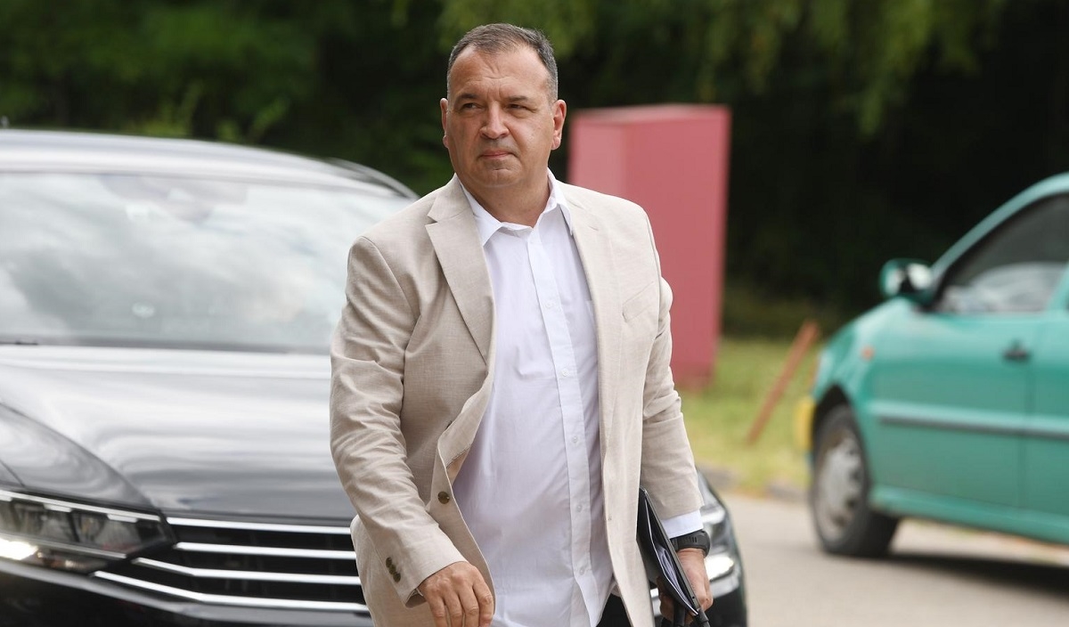 Beroš: Problemi s receptima su zbog preseljenja CEZIH-a na novu lokaciju