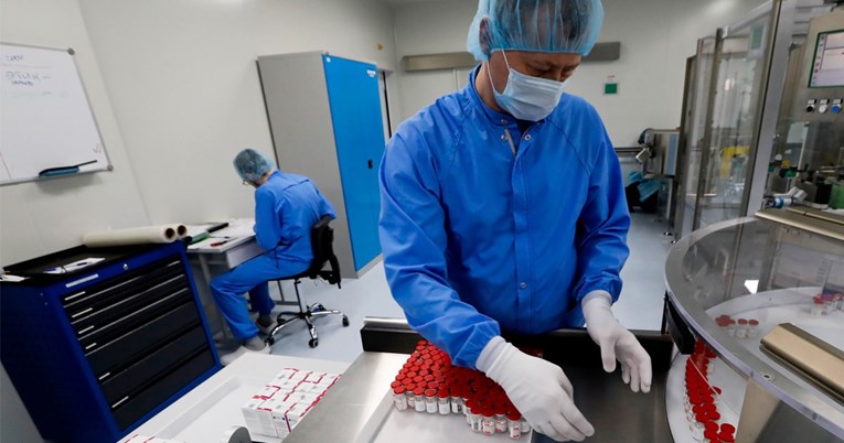 Suparnička kompanija će Johnson&Johnsonu pomoći u proizvodnji cjepiva