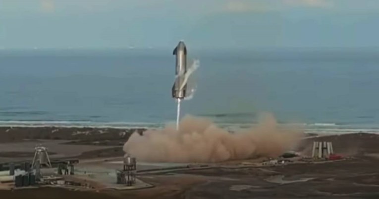 VIDEO Raketa tvrtke SpaceX lijepo sletjela, a onda eksplodirala