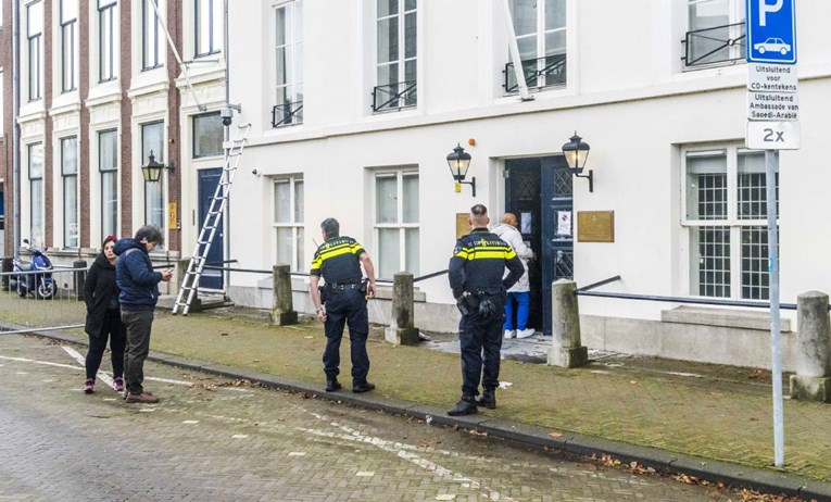 Uhićen muškarac povezan s pucnjavom na saudijsko veleposlanstvo u Haagu