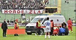 Nogometaš Sarajeva se srušio na terenu, hitno je prebačen u bolnicu