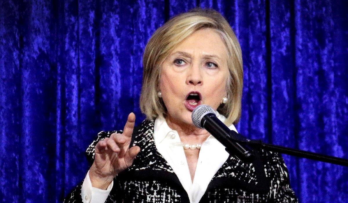 Hillary Clinton: Sramotno je da Britanija ne objavljuje ništa o miješanju Rusije