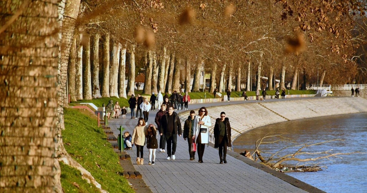 Danas će biti djelomice sunčano, ponegdje i kiša. Temperature rastu do 19 stupnjeva