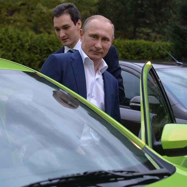 Objavljen popis auta koje bi ruski dužnosnici trebali voziti: Lada, Moskvič, Haval...