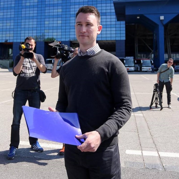 Rasprava o Dinamovom statutu na Fejsu: "Jura, čemu to?"