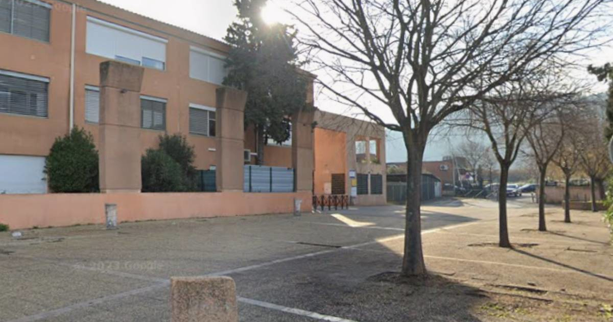 Učenik (14) pucao u školi u Francuskoj. Ranio ravnatelja i nastavnicu