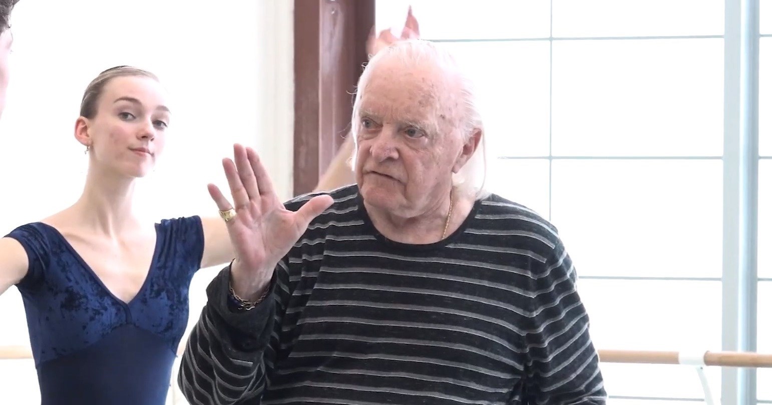 VIDEO Sa 100 godina radi kao trener baleta: "Idem na Havaje raditi koreografiju"