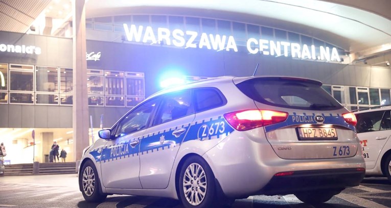 U Varšavi eksplodirao dar koji je poljski šef policije dobio u Ukrajini