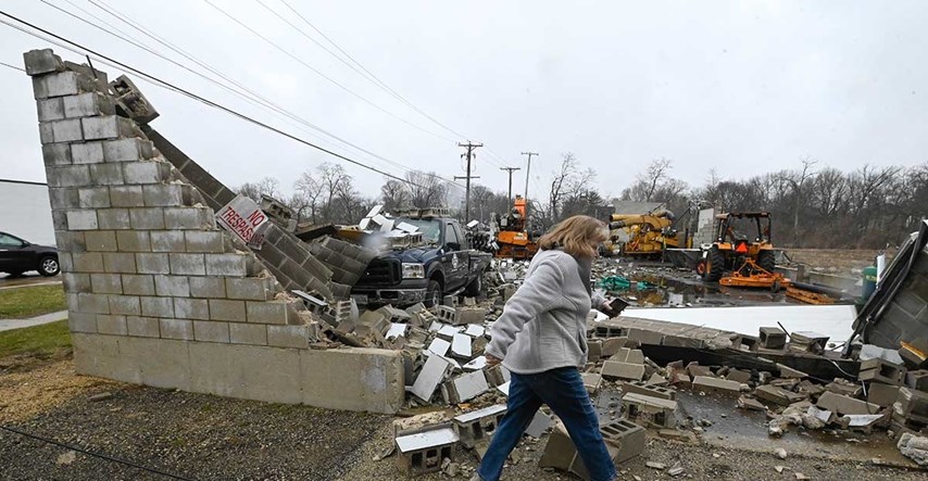 Nakon prolaska tornada nestalo je praktički pola jednog gradića u Arkansasu