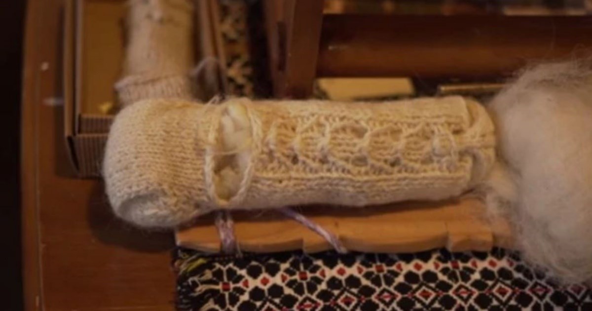 Žene u Lici pletu nakurnjake: "Stidjele smo se, a sad kažemo da smo babe nakurnjače"