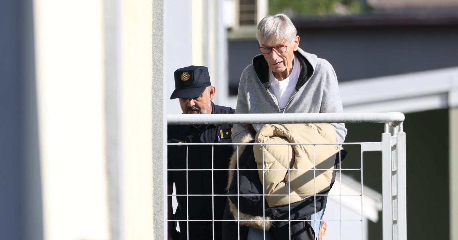 VIDEO Horvatinčić doveden na ispitivanje. Prijeti mu do dvije godine zatvora