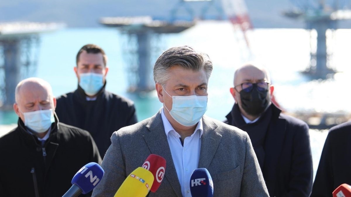 Plenković: Rusija nam je spremna dostaviti svoje cjepivo Sputnjik V
