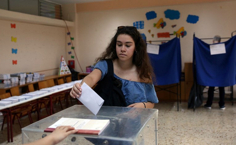 Grci danas izlaze na prijevremene parlamentarne izbore
