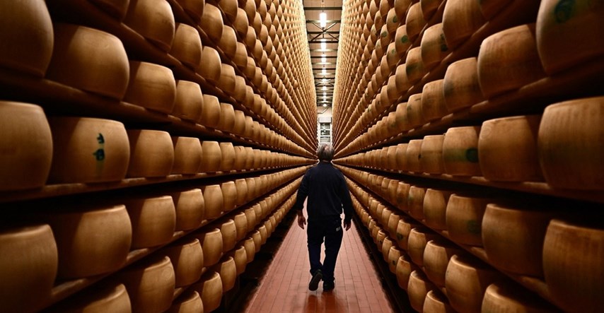 Talijana zatrpale tisuće golemih kolutova sira. Vatrogasci 12 sati tražili tijelo