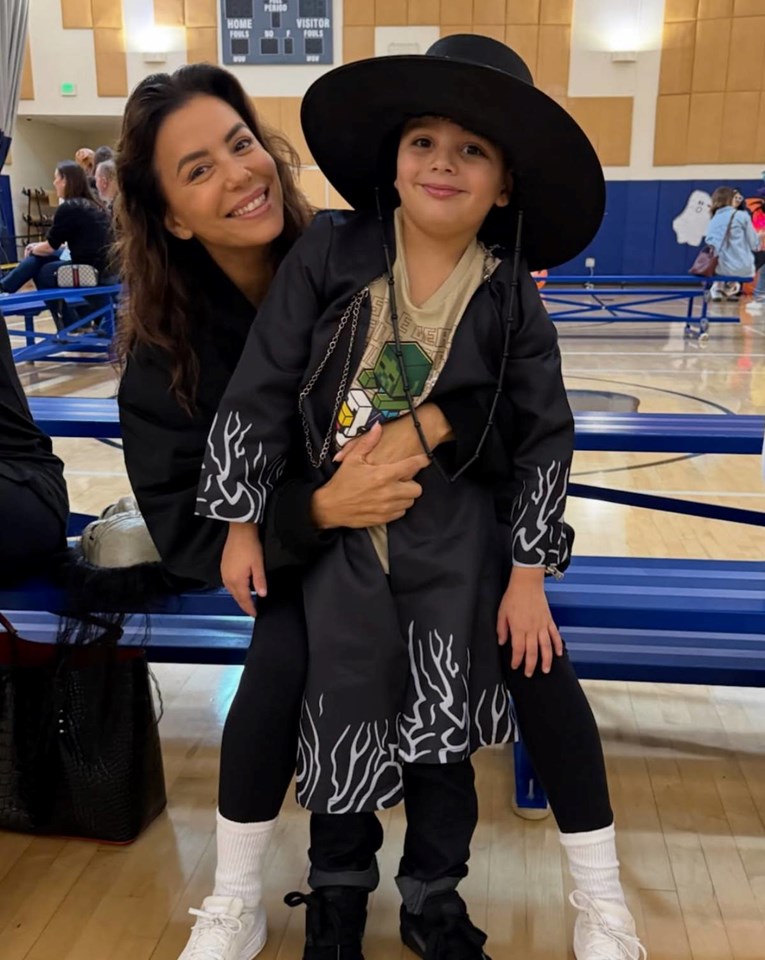 Eva Longoria: Sretna sam što sam postala majka u 43. godini