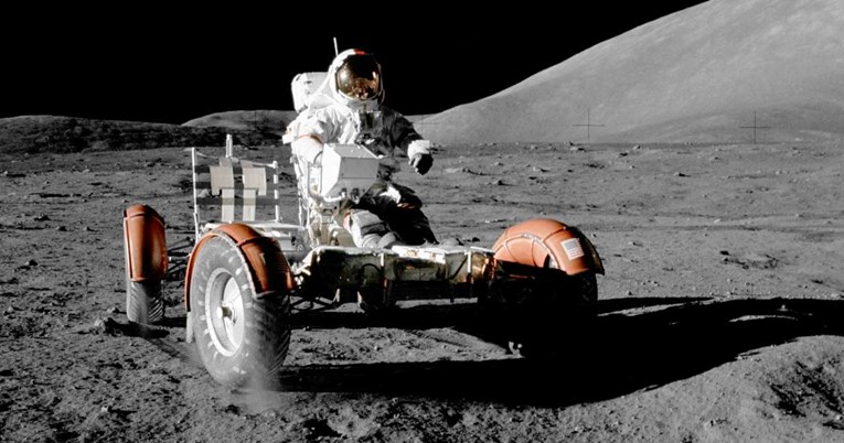 NASA želi ponovno slati ljude na Mjesec. Sklopila ugovor za prototip lunarnih vozila