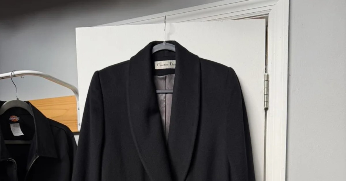 Pronašao vintage Dior kaput za 55 eura. Vrijedi više nego što je mislio