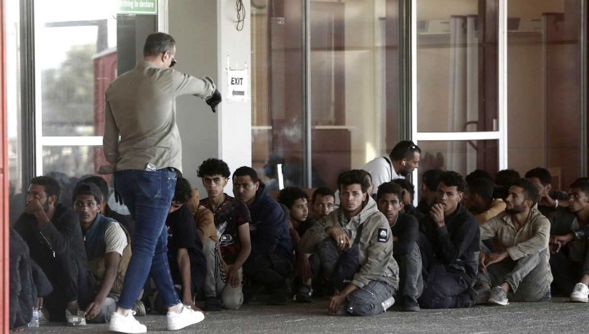 Grci uveli rigorozan zakon o migrantima. Bune se i ljevica i desnica