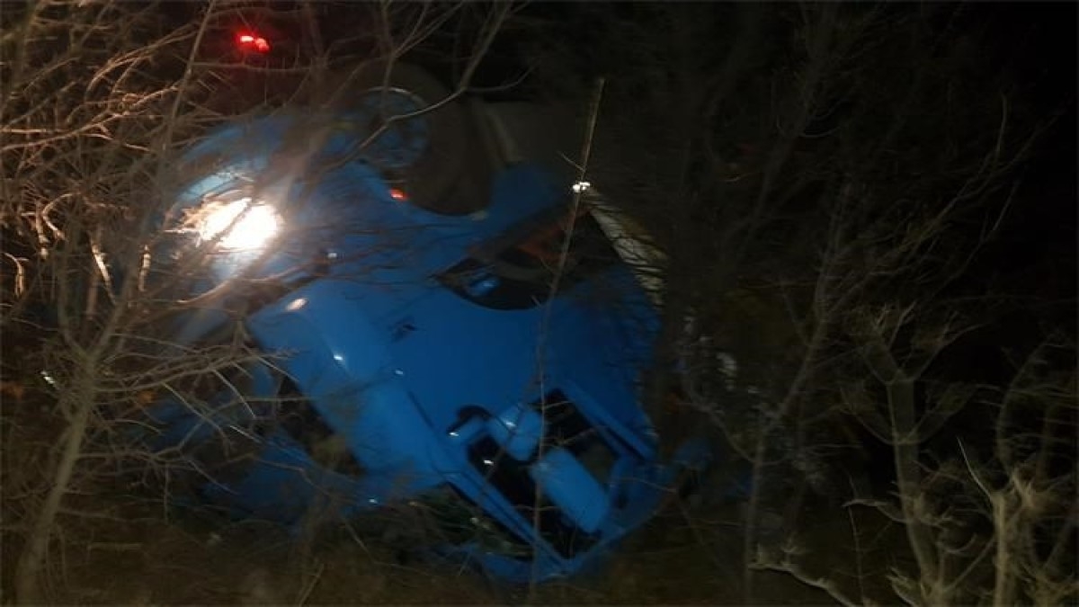 Bura prevrnula šleper s magistrale, poginuo vozač: Policija objavila detalje