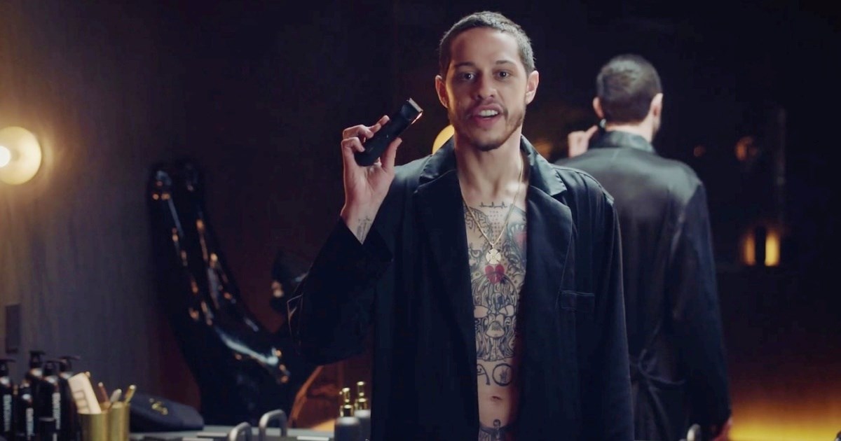 Pete Davidson otkrio da će svojih 200 tetovaža uklanjati idućih 10 godina