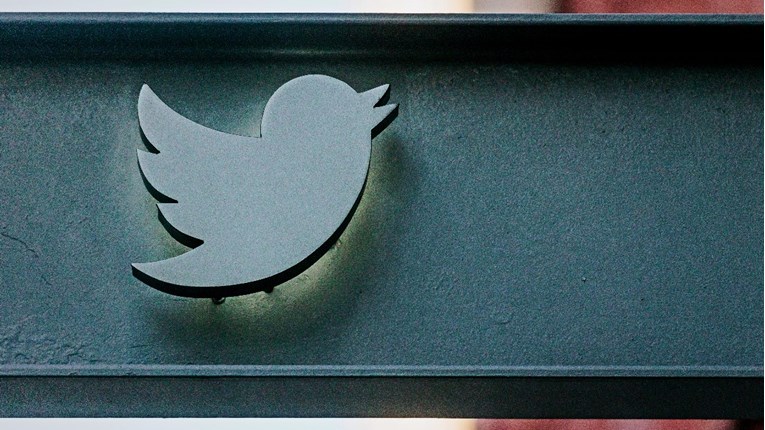 Twitter će trajno suspendirati lažne račune