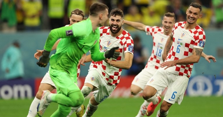 Poslušajte kako je srpski komentator reagirao na gol Petkovića. Nije mu bilo drago