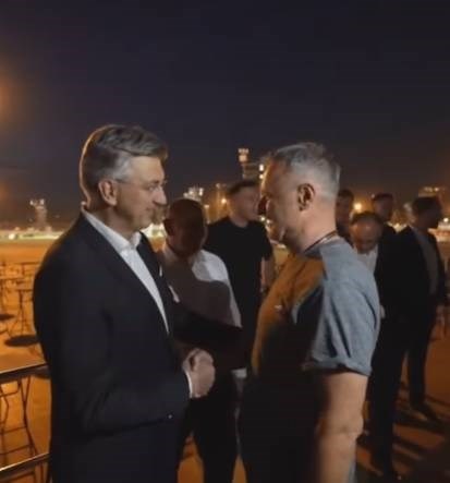 Thompson pokazao kako je izgledao susret s Plenkovićem na generalnoj probi 