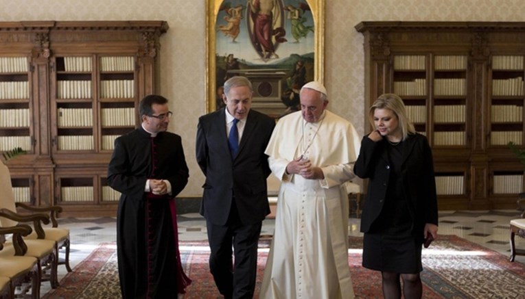 Izraelska vlada tri dana nakon smrti pape Franje izrazila sućut
