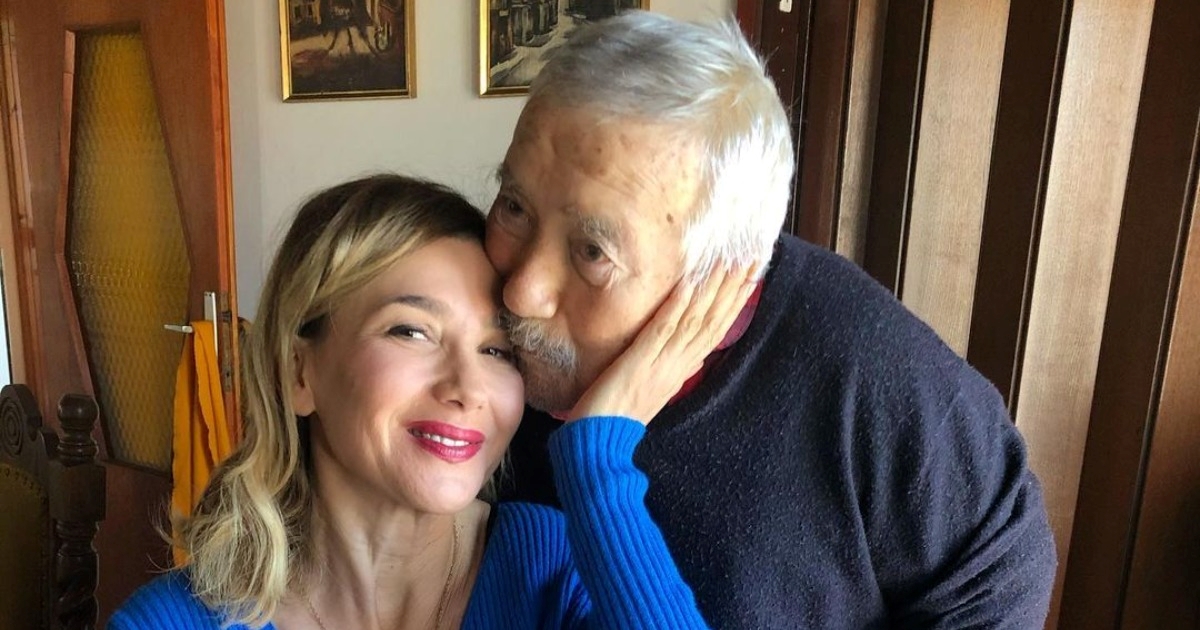 Ecija Ojdanić objavila da je umro njen otac: "Lavovski si se borio, tako si i otišao"