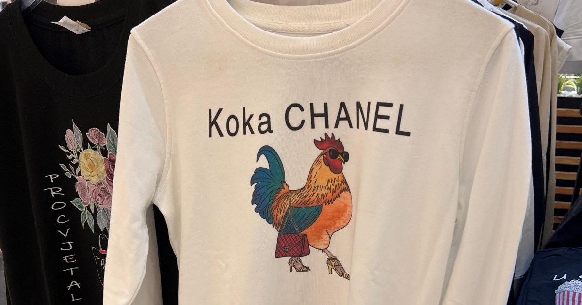 Ne možemo se odlučiti koja je bolja: Ove majice domaćeg brenda su hit