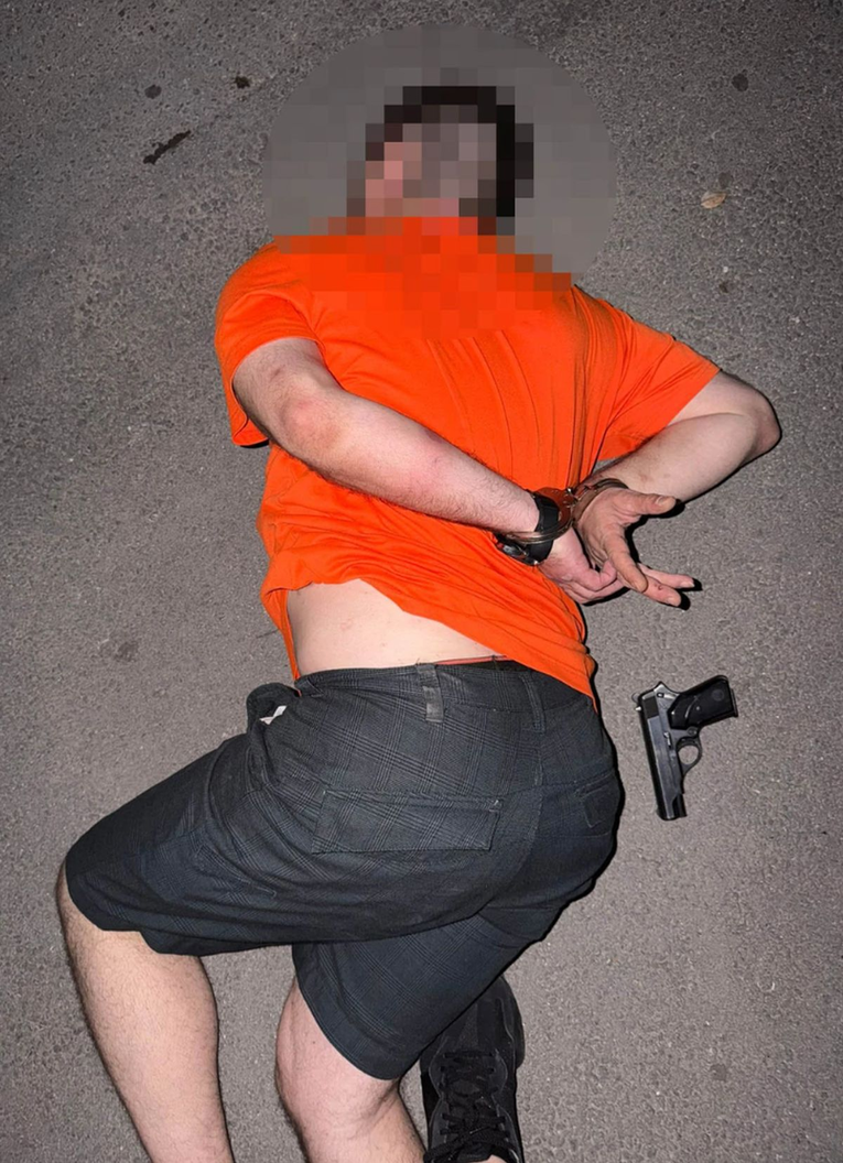 VIDEO Srpski policajci uhitili vođu "Zabranjenih". Imao pištolj s metkom u cijevi
