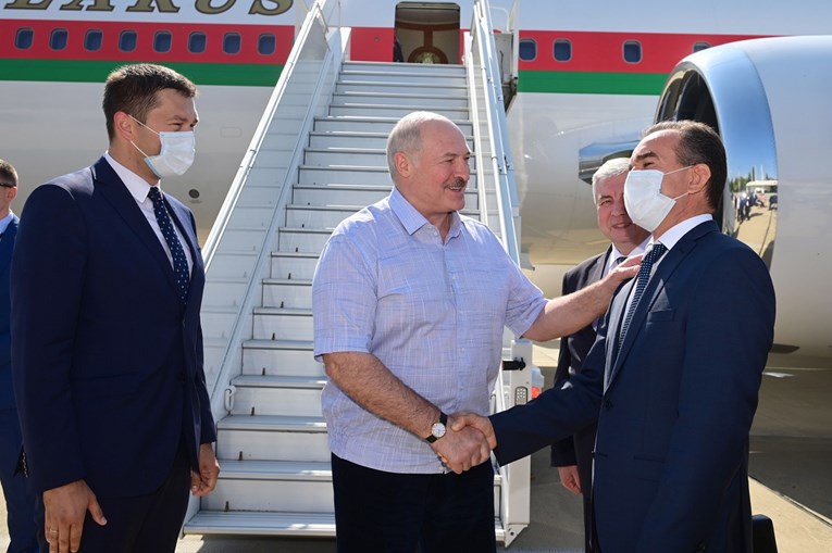 Lukašenko od Rusije zatražio pomoć, Putin odobrio zajam od 1,5 milijardi dolara