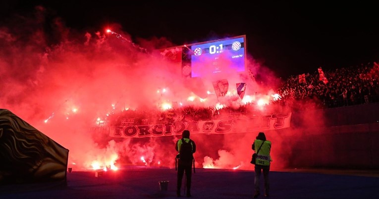 Torcida je bakljama uništila derbi. Dinamo priprema konstrukcijske zahvate stadiona