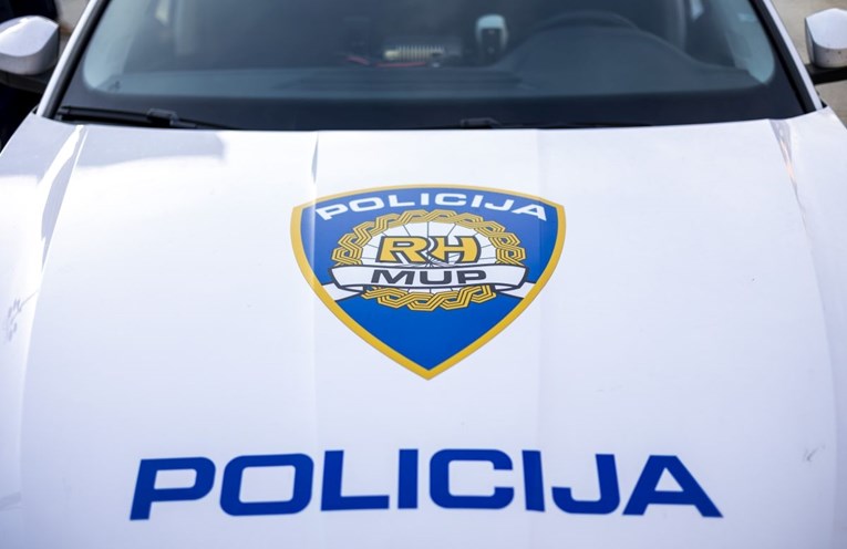 Lažna bankarica krivotvorila ugovore o štednji, ukrala više od 1,5 milijuna eura