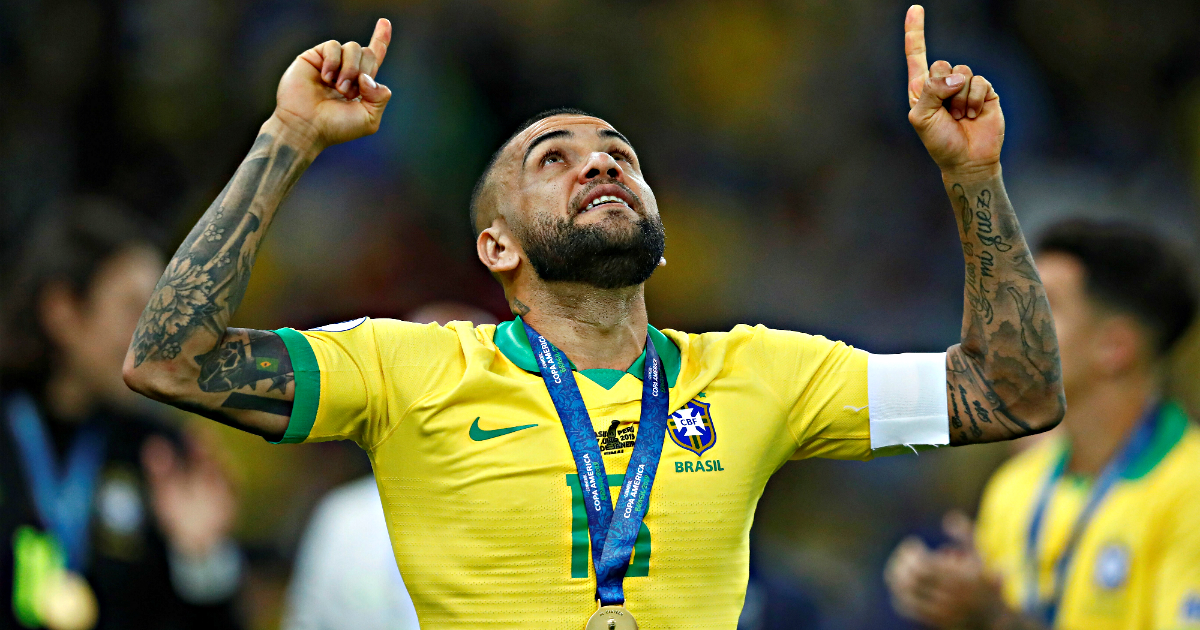 Dani Alves: Tražim posao, gdje da pošaljem CV?