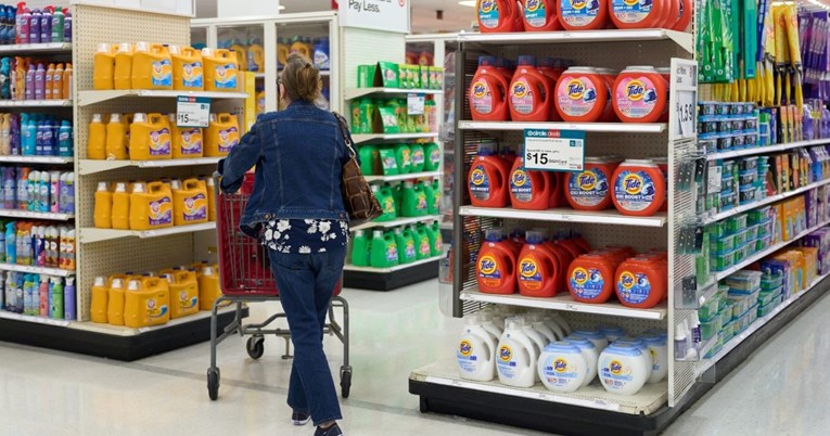 Rat zbog cijena: Trgovci se sukobljavaju s velikim brendovima oko poskupljenja