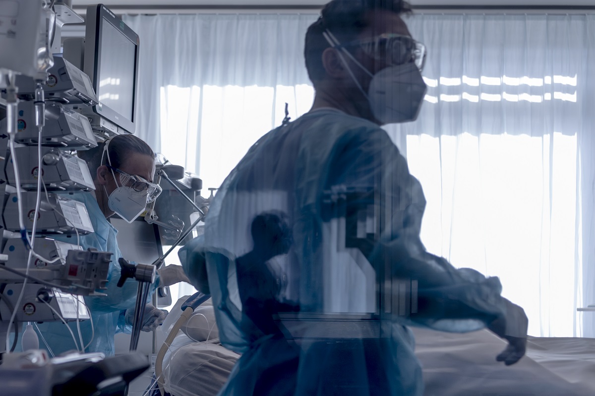 Koronavirus u srednjoj Europi ne posustaje, Mađarska treća po stopi smrtnosti