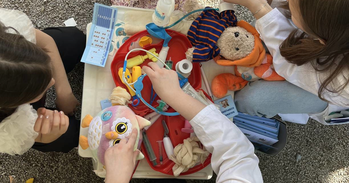 Bolnica za medvjediće u Maksimiru liječit će dječji strah od bijelih kuta