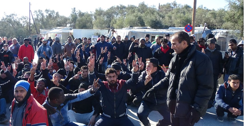 Grčka zatvara prekrcane izbjegličke kampove na otocima, prebacuju ih na kopno