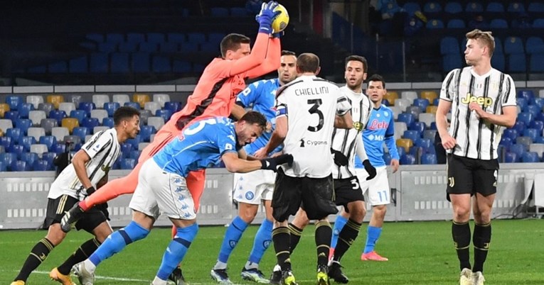 Napoli nanio bolan poraz Juventusu, junak pobjede je bivši Dinamov igrač